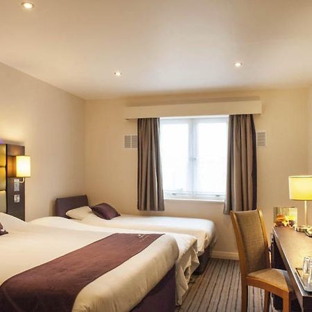Premier Inn Aberdeen Airport - Дайс Екстер'єр фото