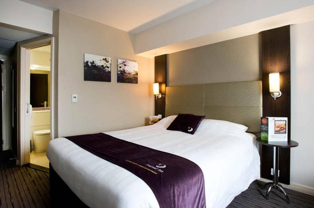 Premier Inn Aberdeen Airport - Дайс Номер фото