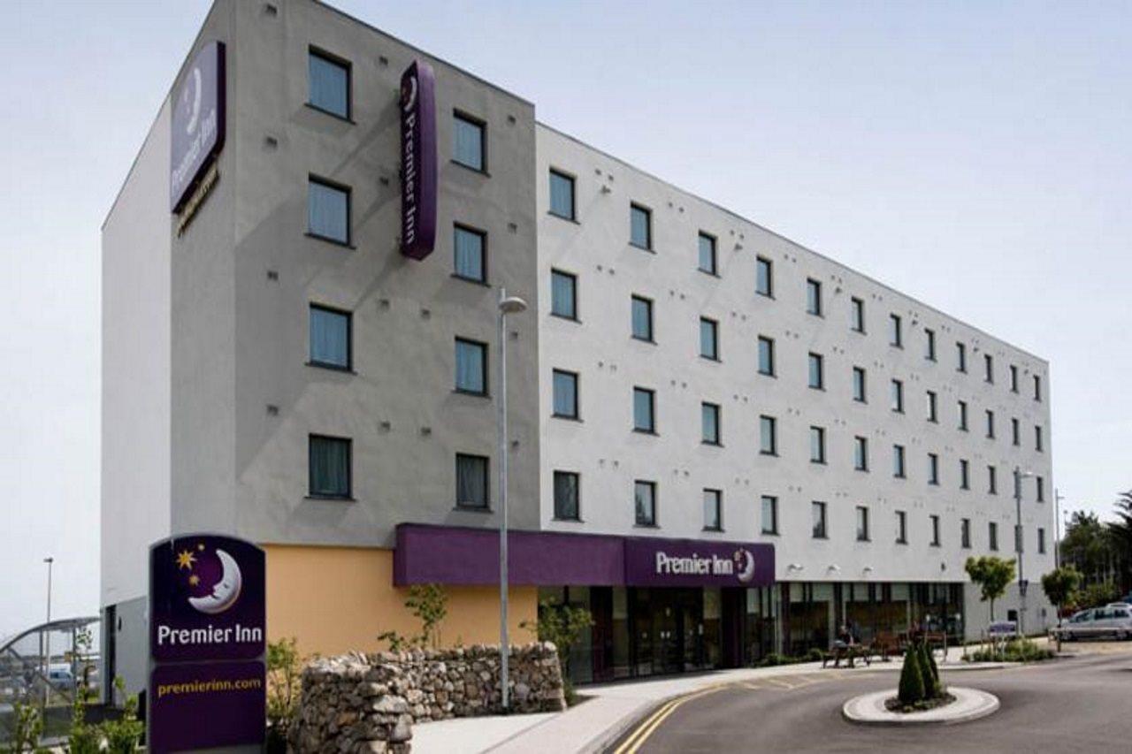Premier Inn Aberdeen Airport - Дайс Екстер'єр фото