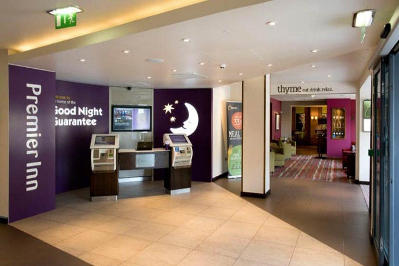 Premier Inn Aberdeen Airport - Дайс Екстер'єр фото