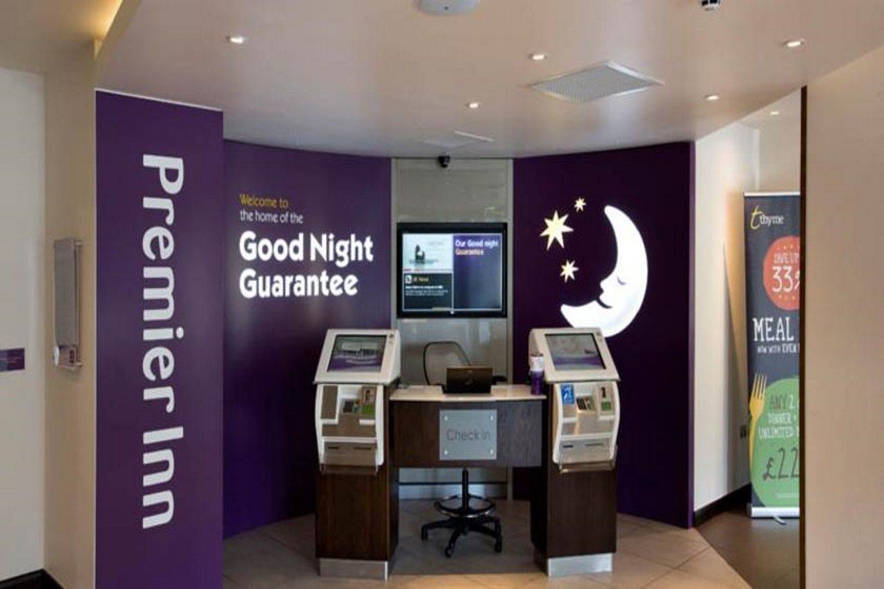 Premier Inn Aberdeen Airport - Дайс Екстер'єр фото