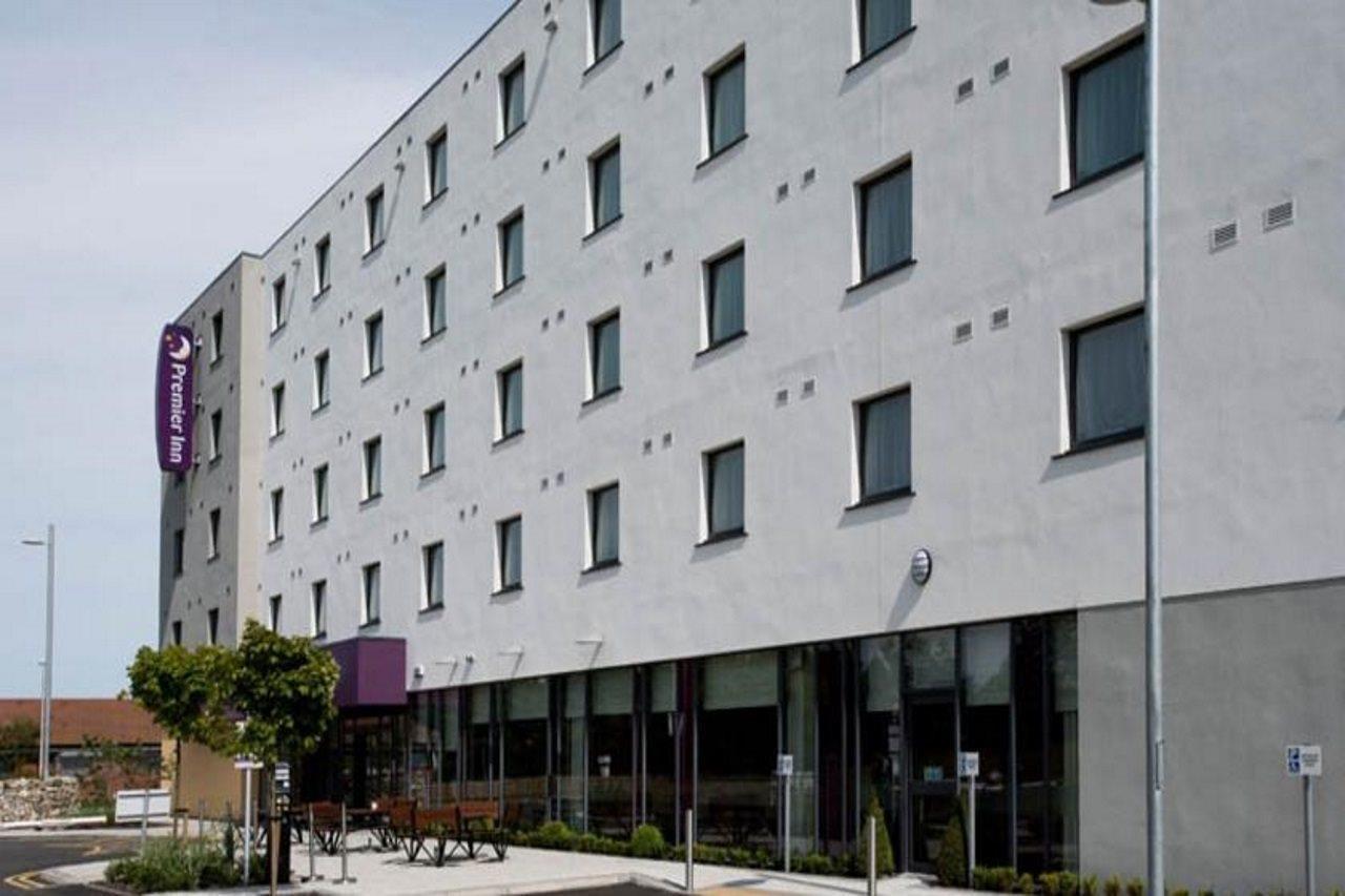 Premier Inn Aberdeen Airport - Дайс Екстер'єр фото